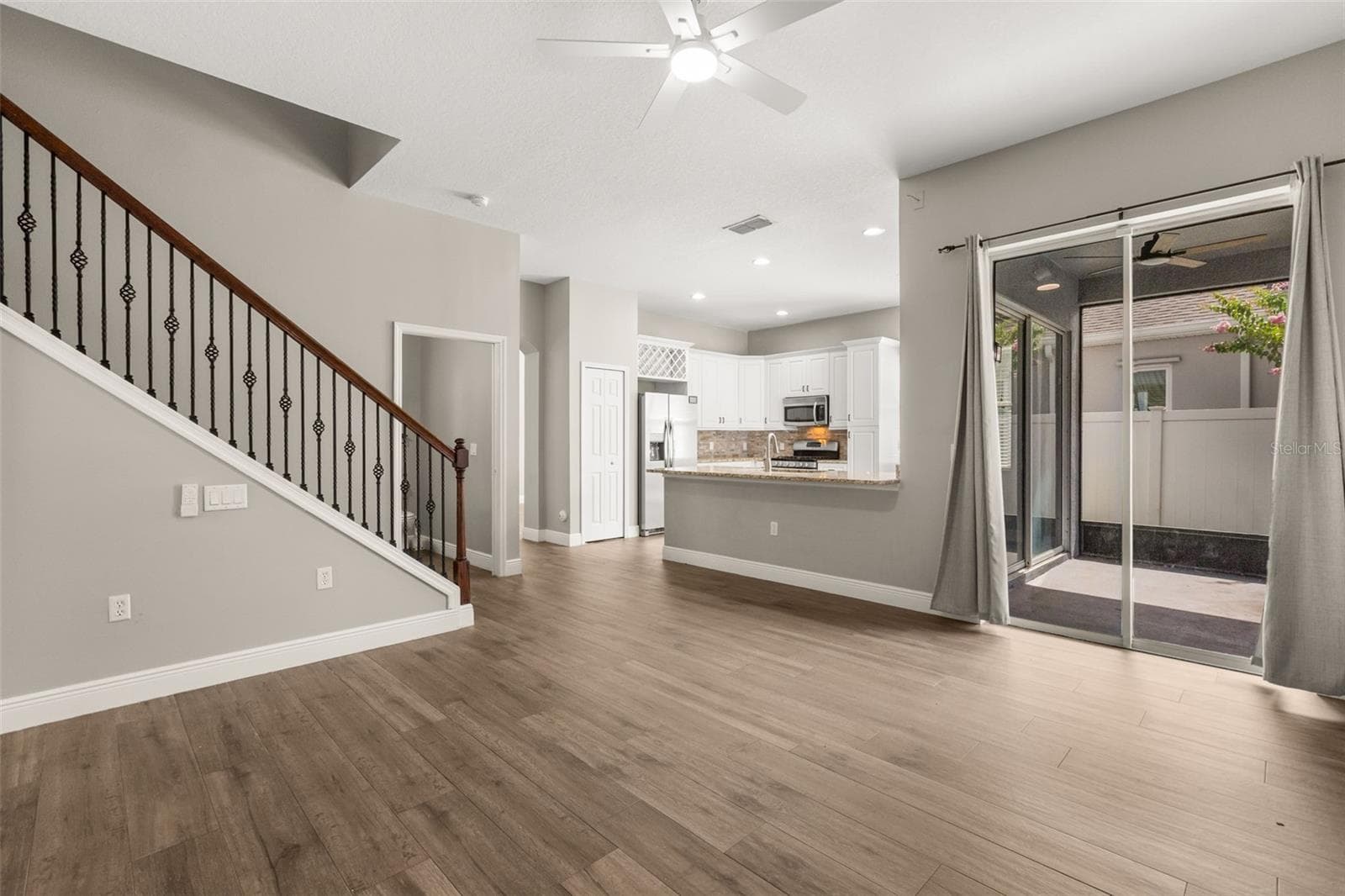 5032 BEACH RIVER ROAD — photo 8 of 29