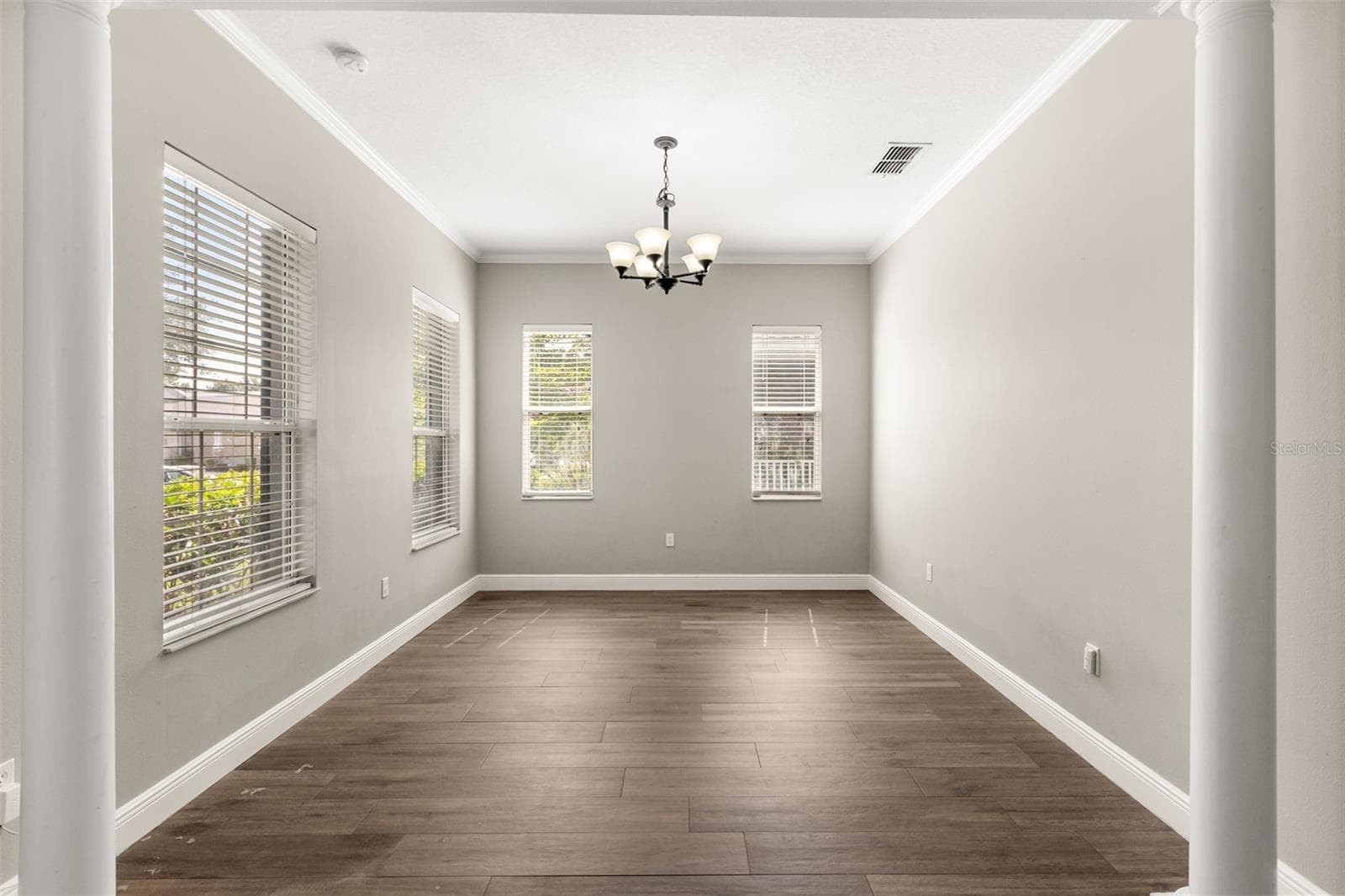 5032 BEACH RIVER ROAD — photo 7 of 29