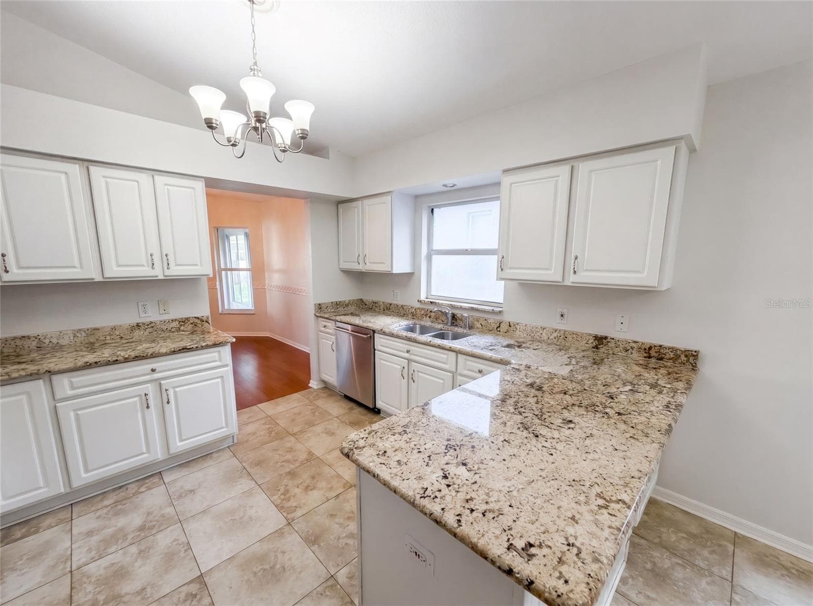 19606 MORDEN BLUSH DRIVE — photo 10 of 33