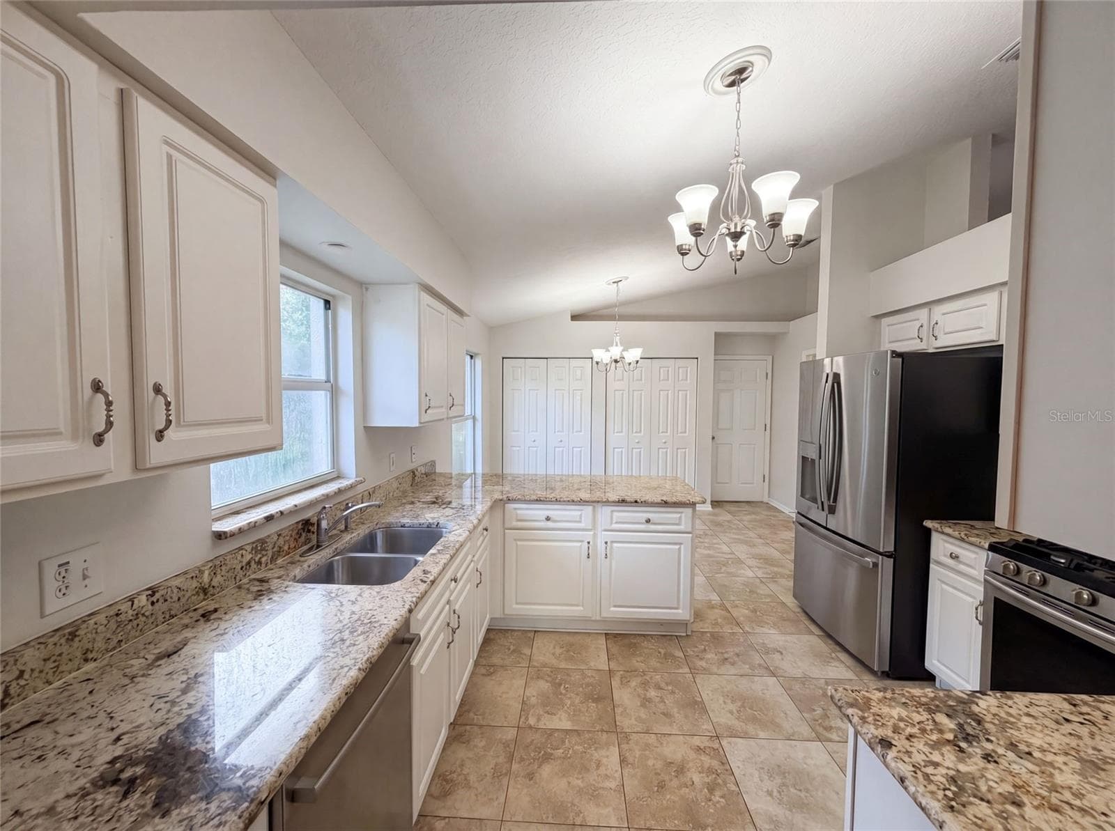 19606 MORDEN BLUSH DRIVE — photo 11 of 33