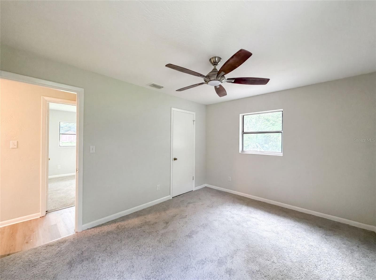 2410 3RD AVENUE — photo 15 of 21