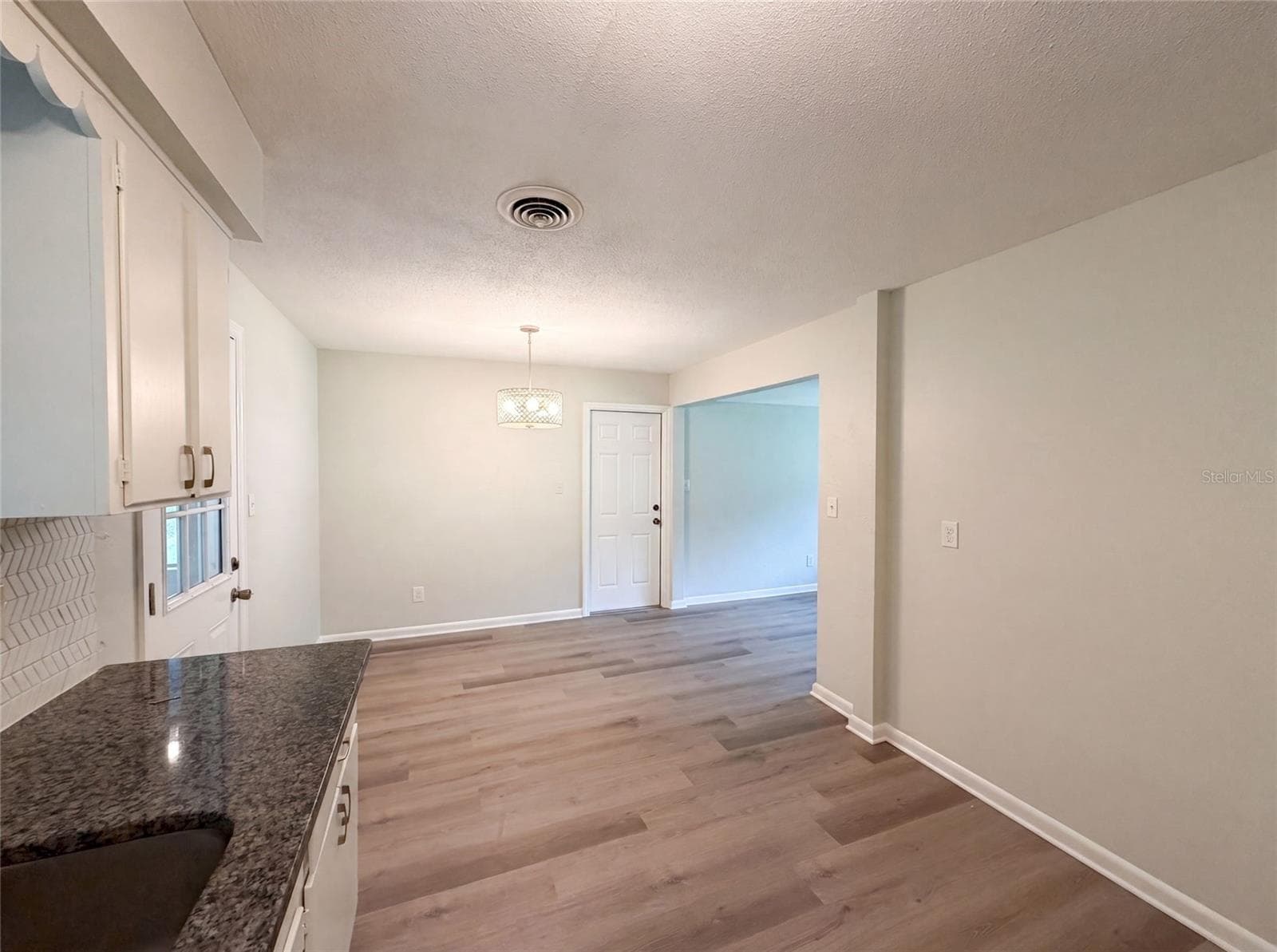 2410 3RD AVENUE — photo 8 of 21