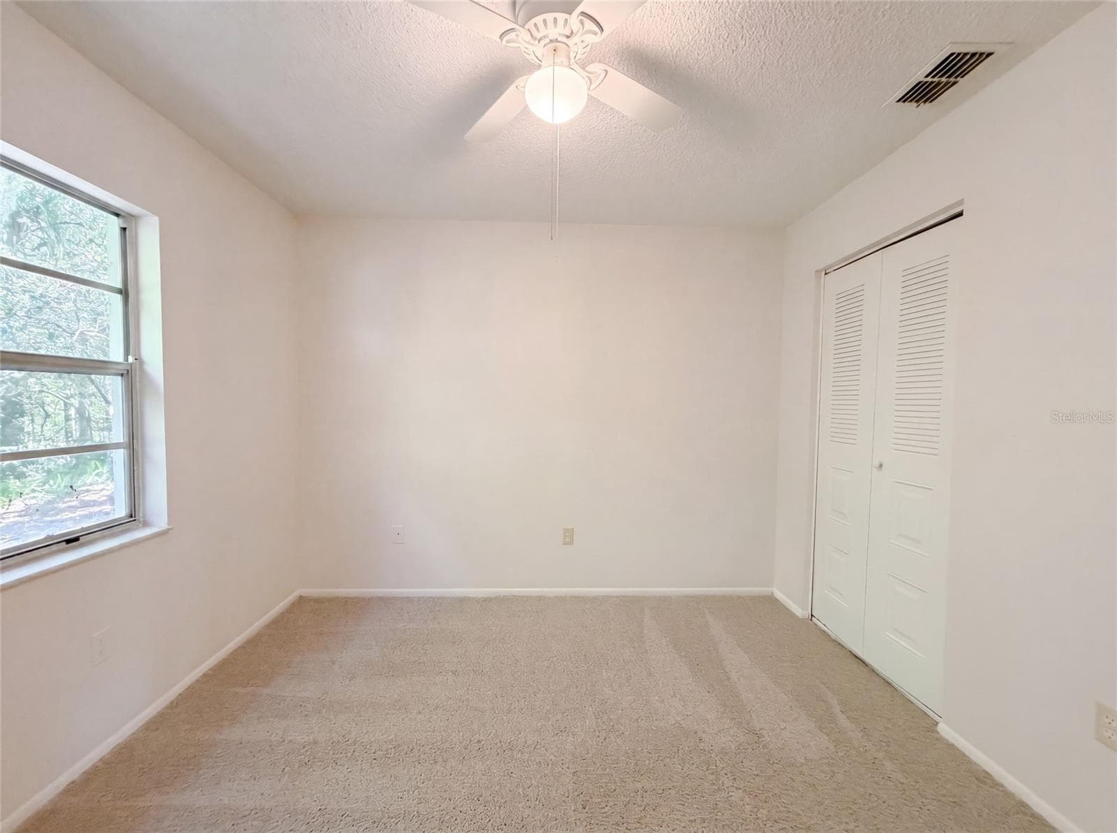 5720 KNEELAND LANE — photo 9 of 27
