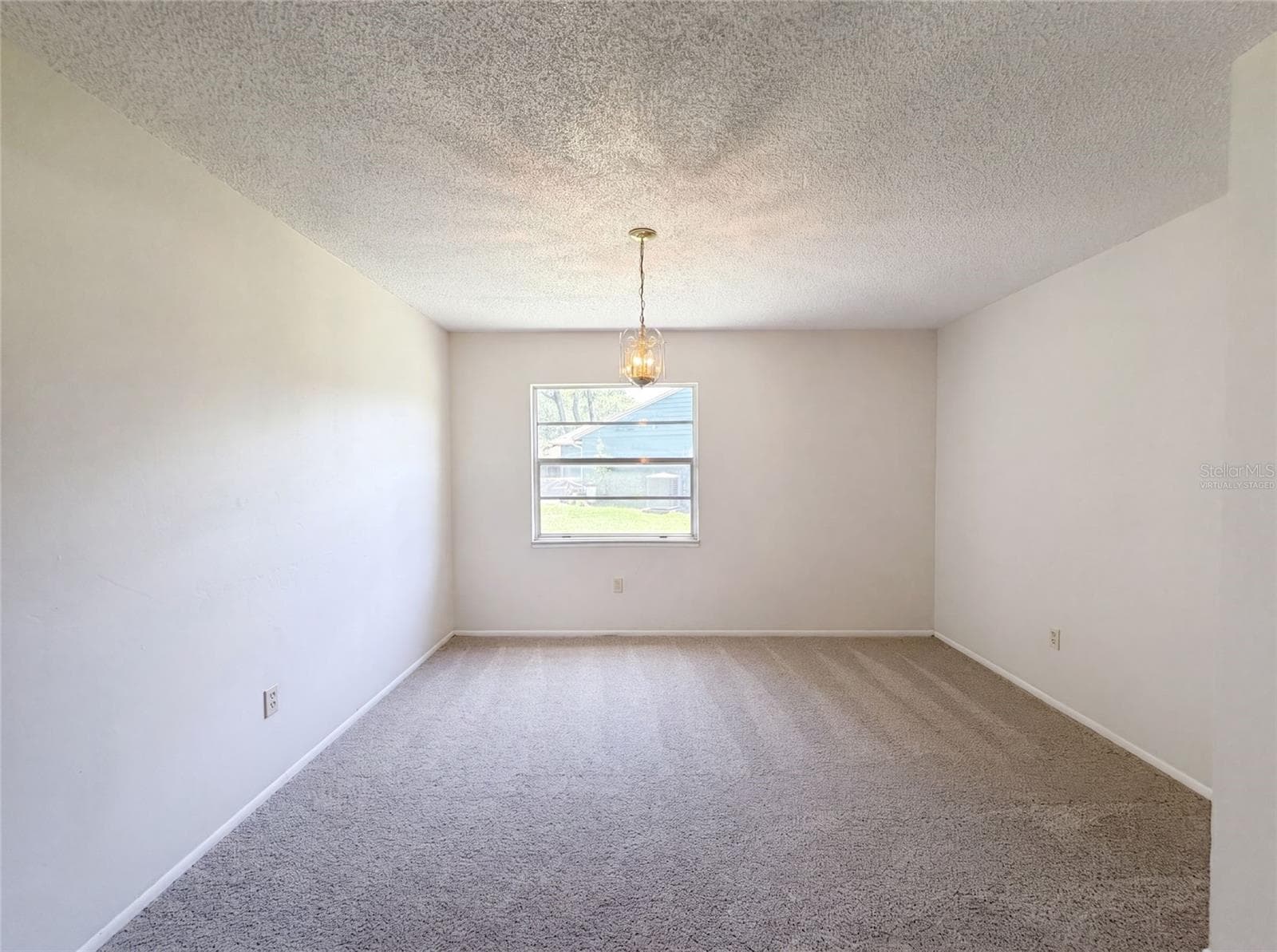 5720 KNEELAND LANE — photo 4 of 27