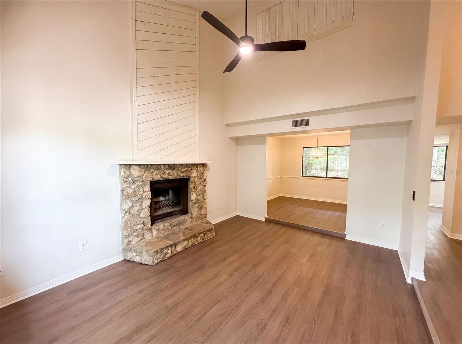 830 DUNBAR TERRACE — photo 3 of 26
