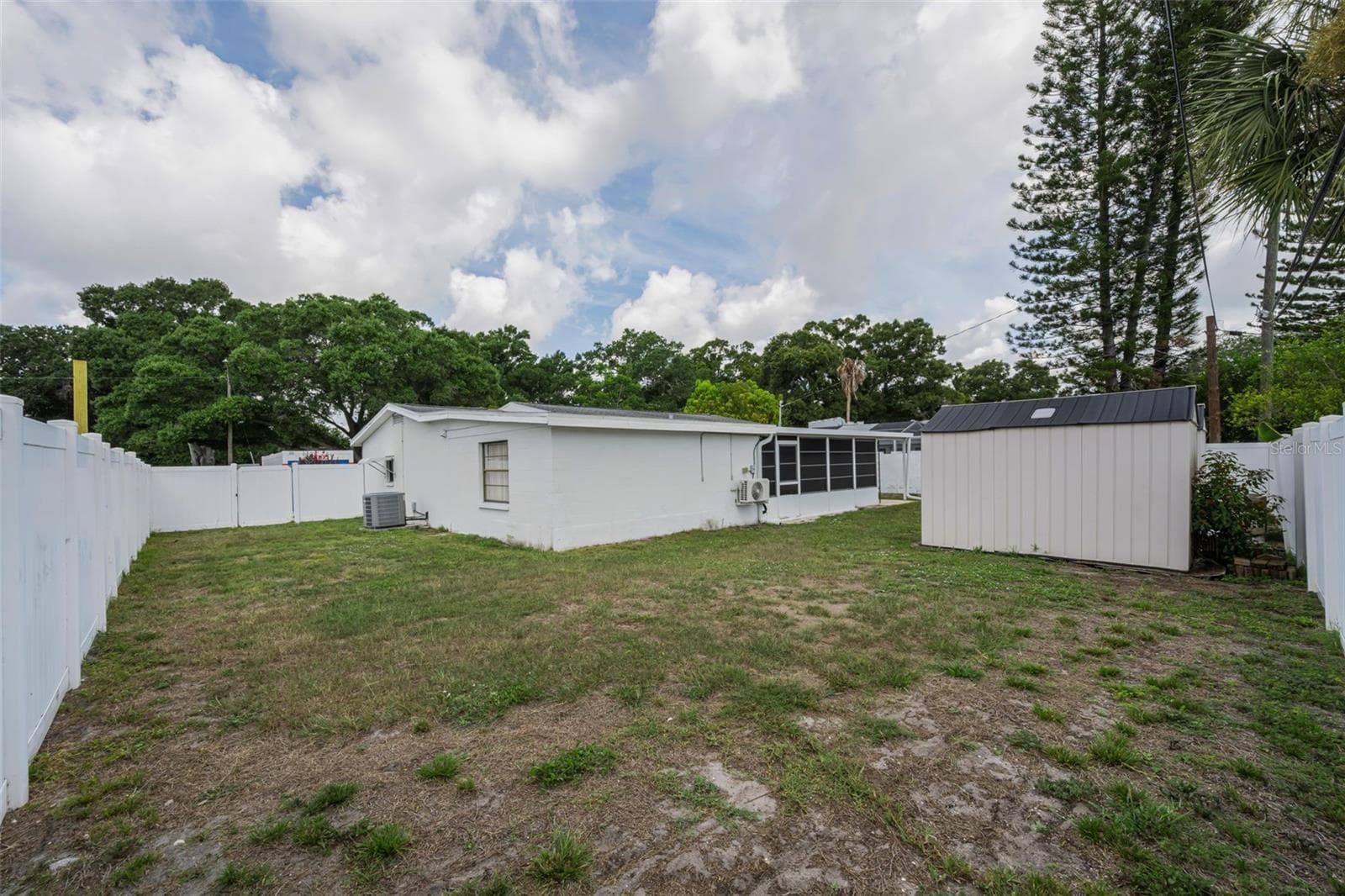 6701 ORCHARD DRIVE — photo 41 of 45