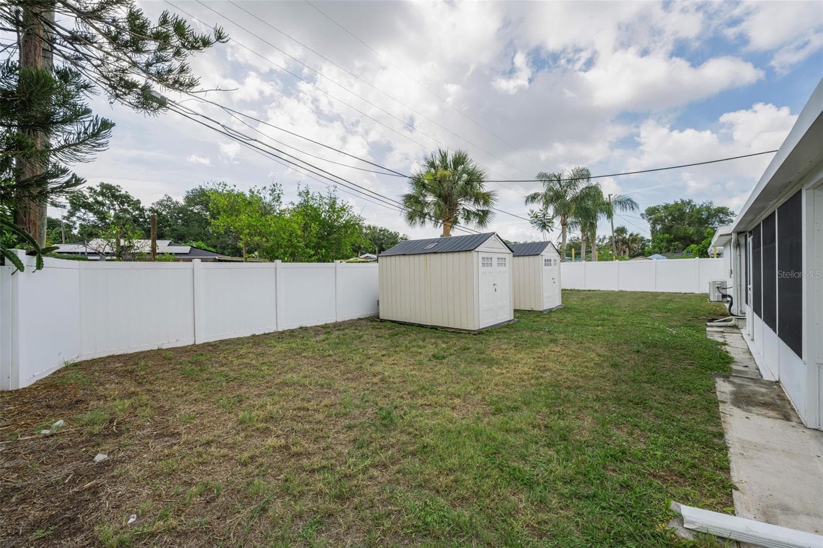 6701 ORCHARD DRIVE — photo 36 of 45