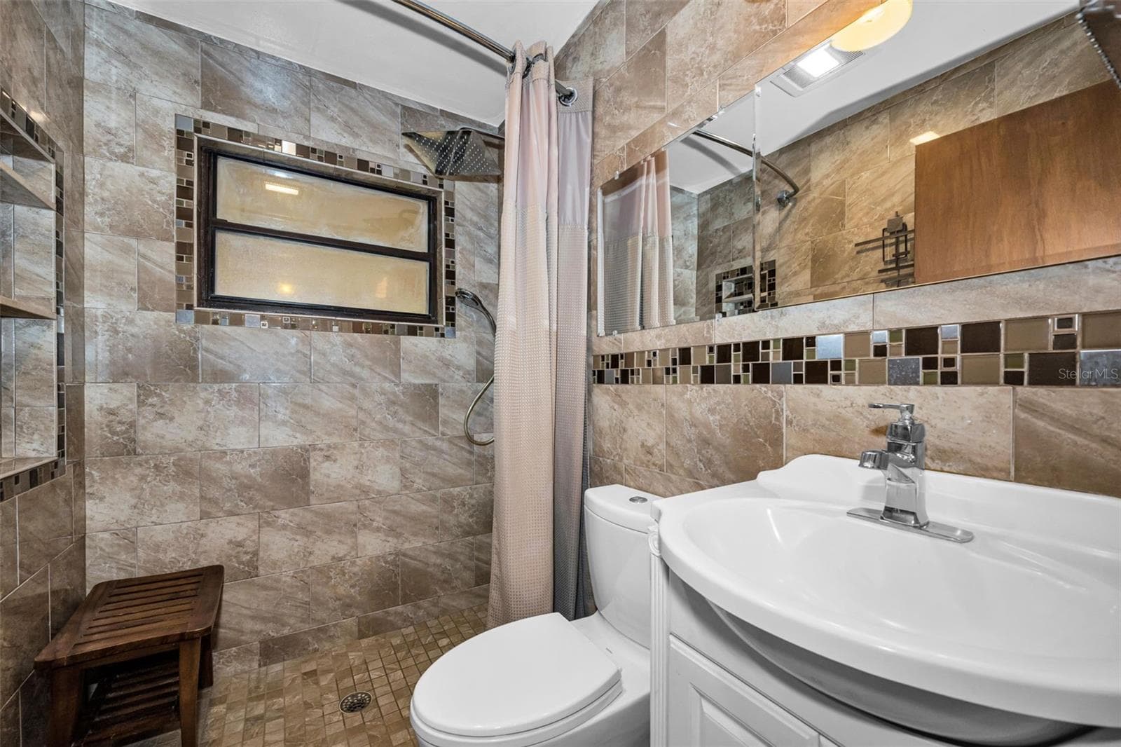 6701 ORCHARD DRIVE — photo 19 of 45
