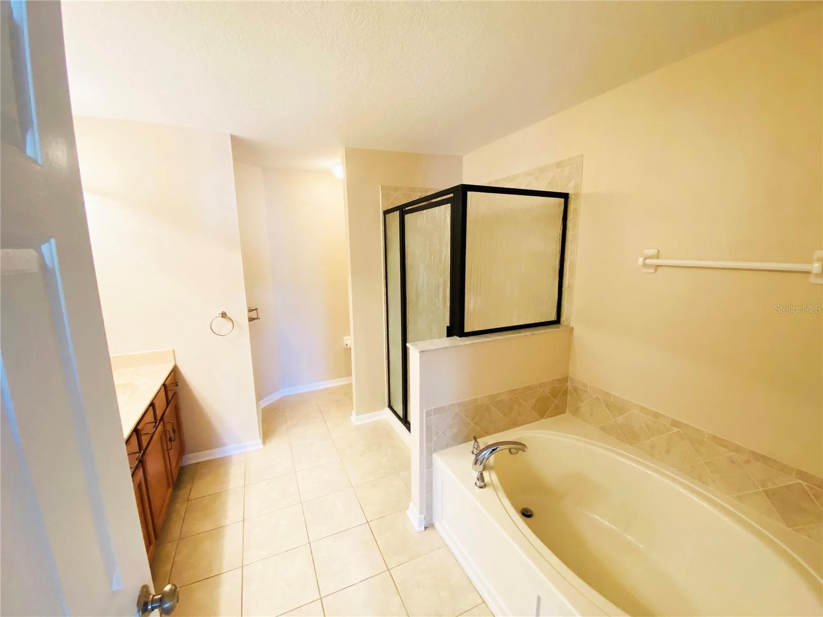 17449 STINCHAR DRIVE — photo 14 of 27