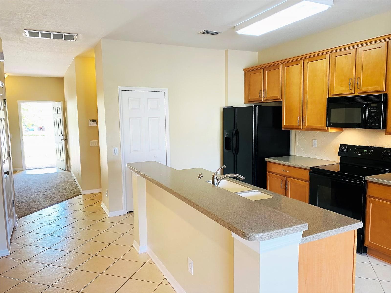 17449 STINCHAR DRIVE — photo 4 of 27