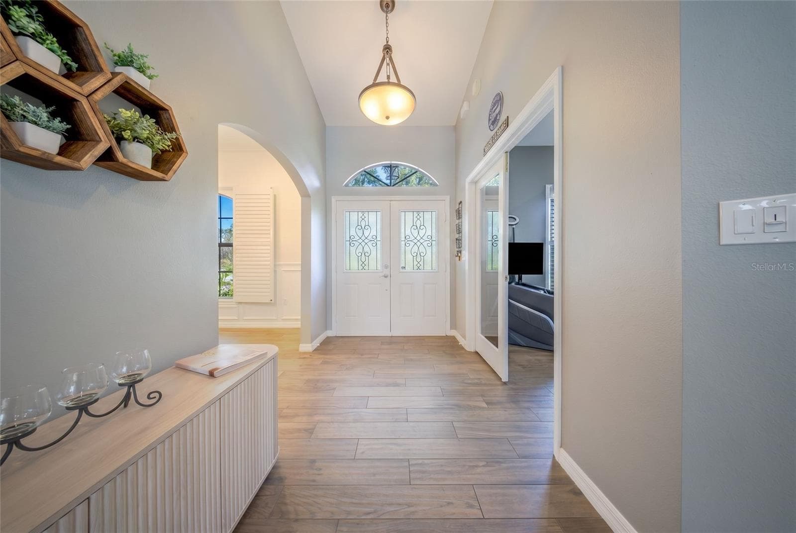 4926 EMILEE GRACE LANE — photo 11 of 81