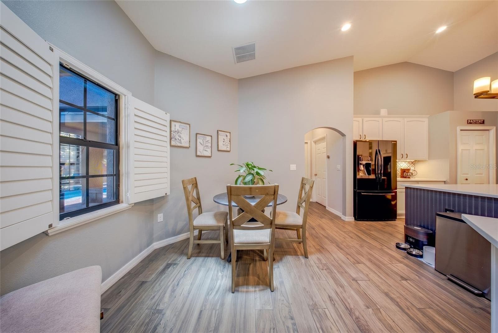 4926 EMILEE GRACE LANE — photo 16 of 81