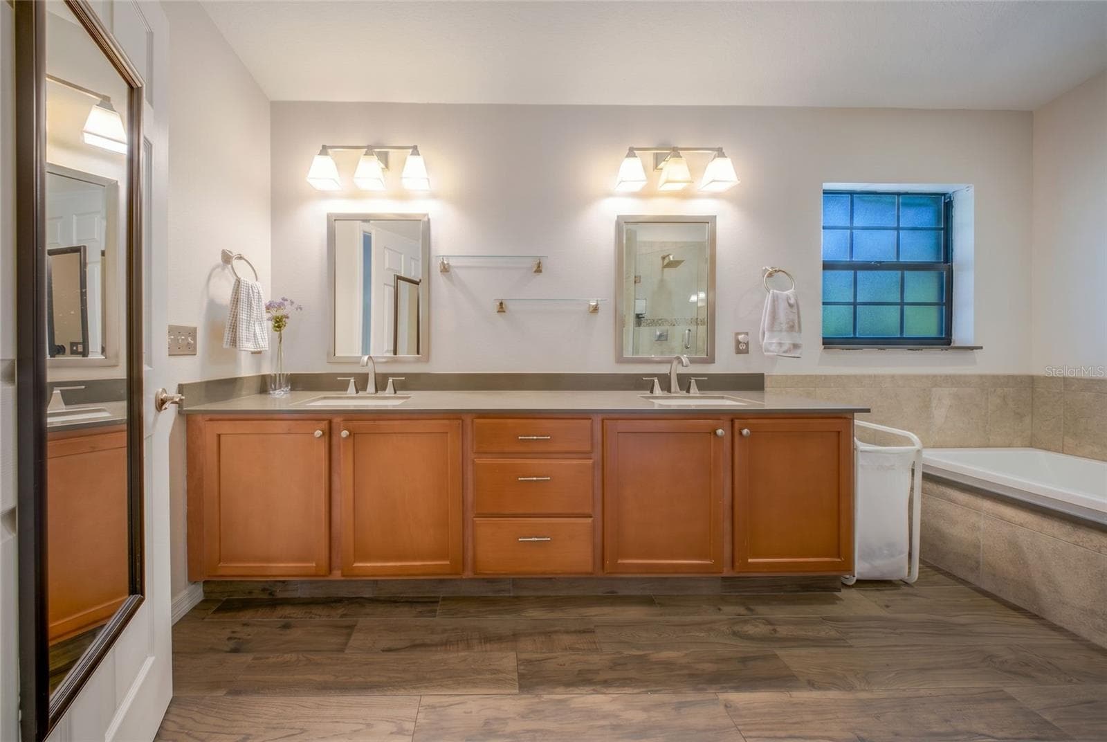 4926 EMILEE GRACE LANE — photo 33 of 81