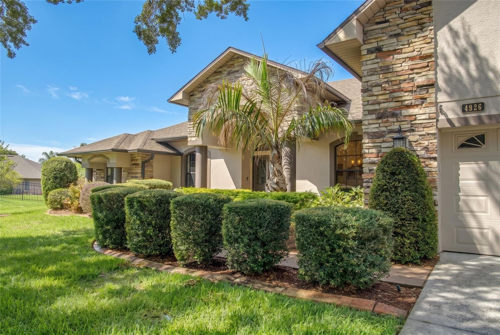 4926 EMILEE GRACE LANE — photo 4 of 81