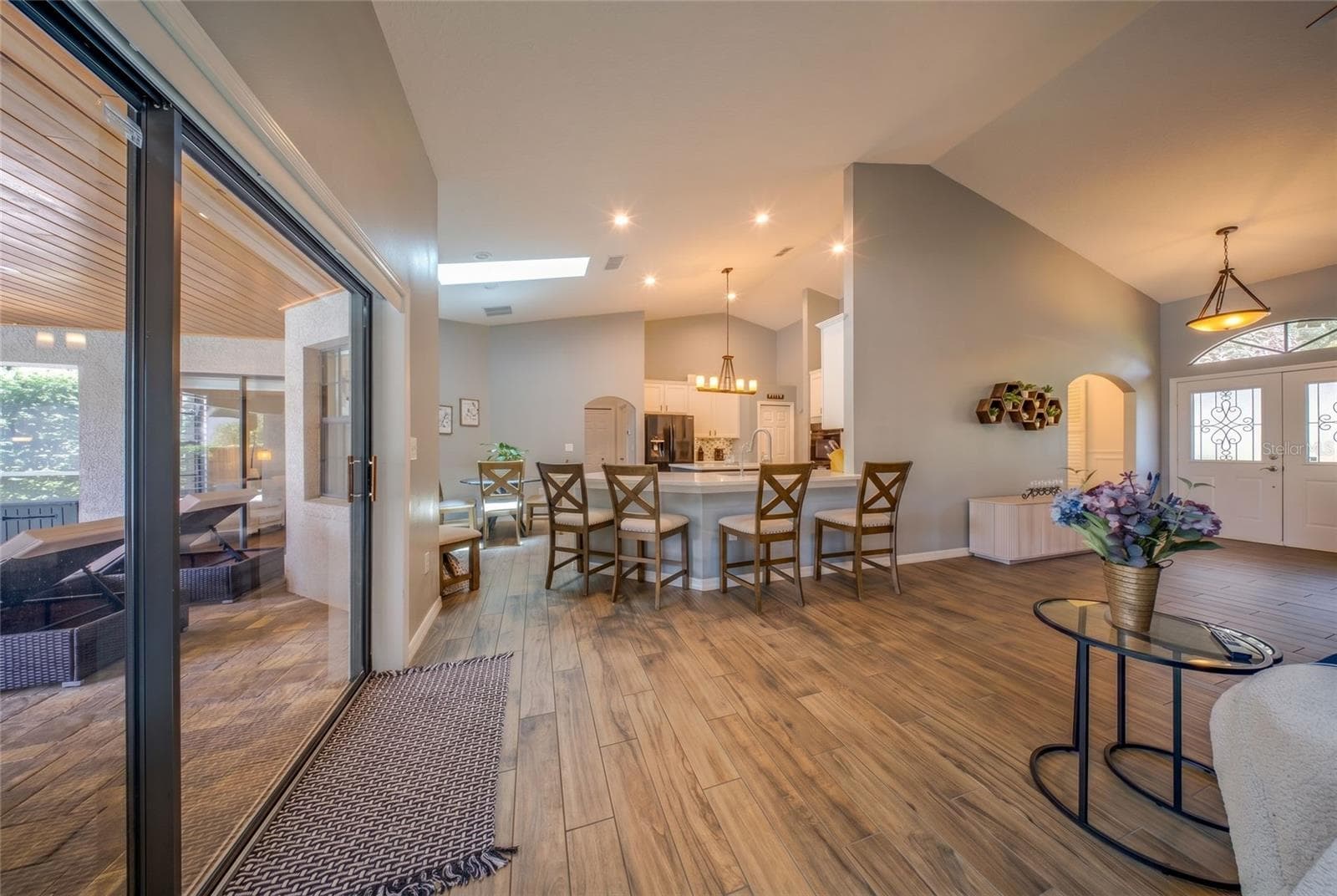 4926 EMILEE GRACE LANE — photo 15 of 81