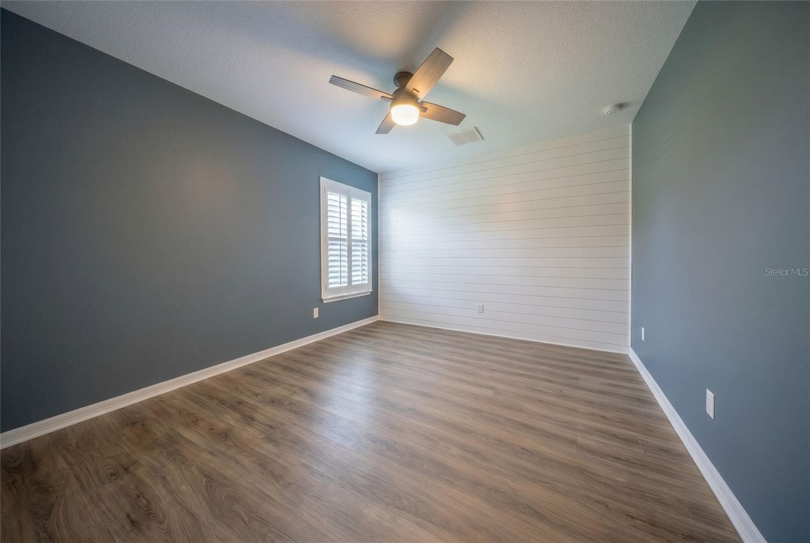 4926 EMILEE GRACE LANE — photo 41 of 81