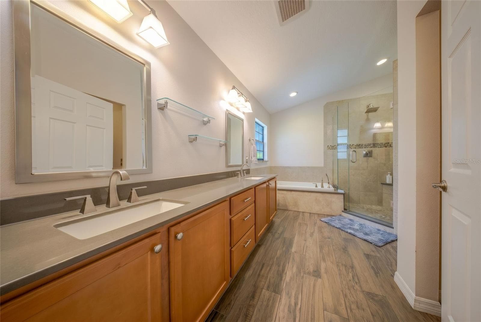4926 EMILEE GRACE LANE — photo 30 of 81