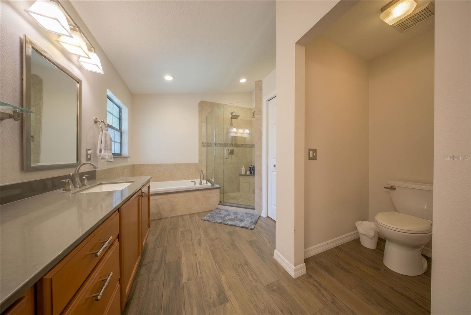 4926 EMILEE GRACE LANE — photo 32 of 81