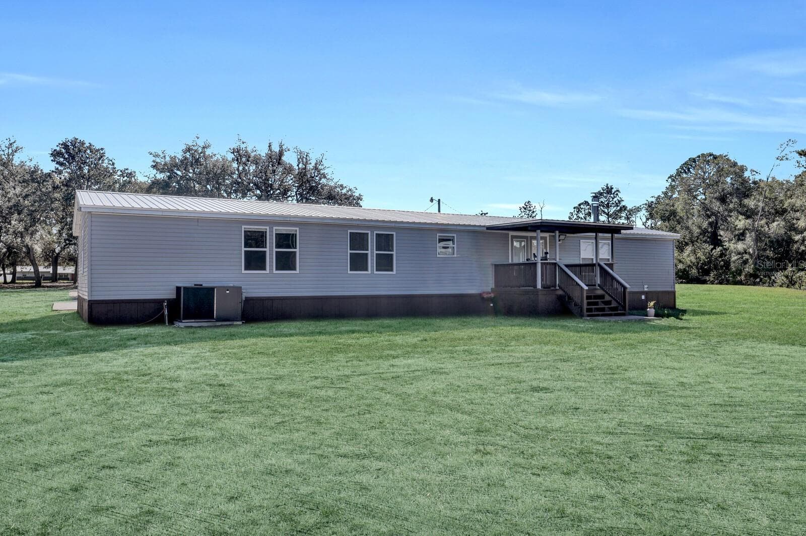 141 WOODS ROAD — photo 14 of 66