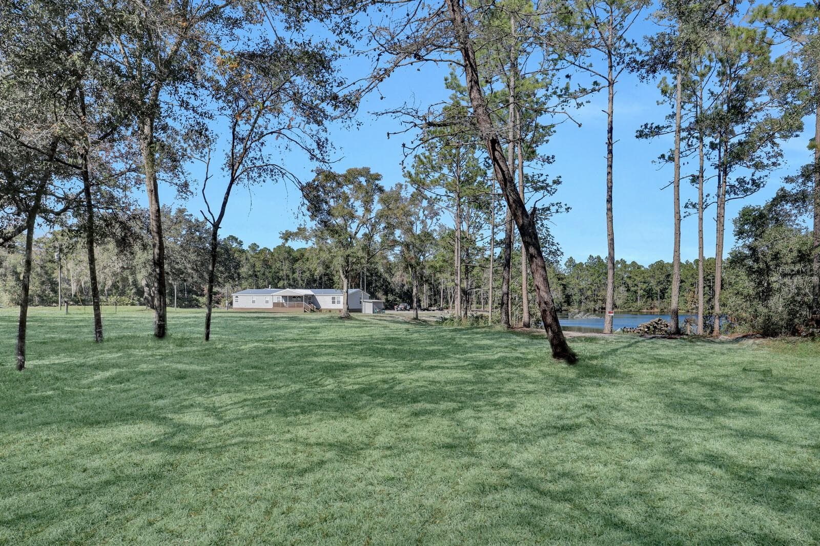 141 WOODS ROAD — photo 3 of 66