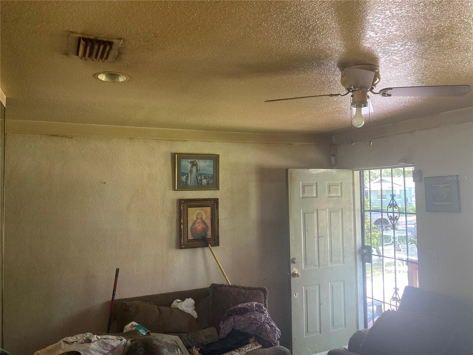 1716 CHELSEA STREET — photo 3 of 25
