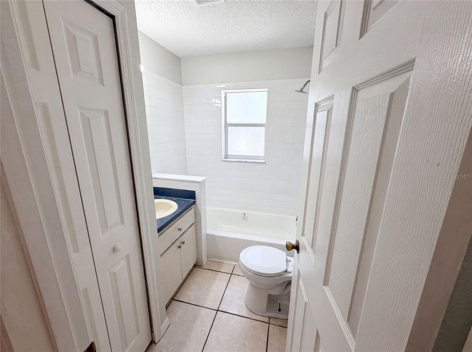8383 PINEWOOD AVENUE — photo 13 of 41