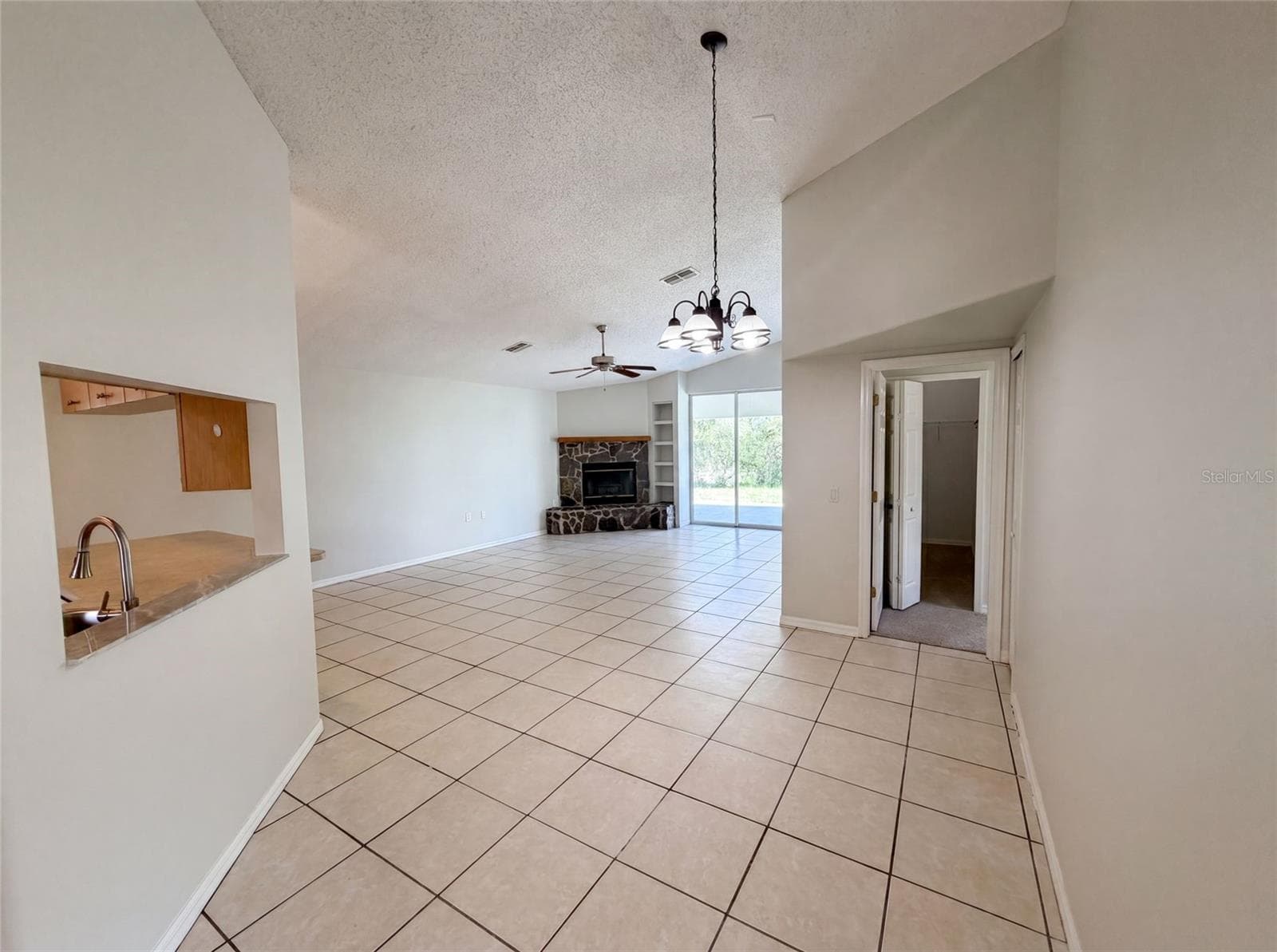 8383 PINEWOOD AVENUE — photo 3 of 41