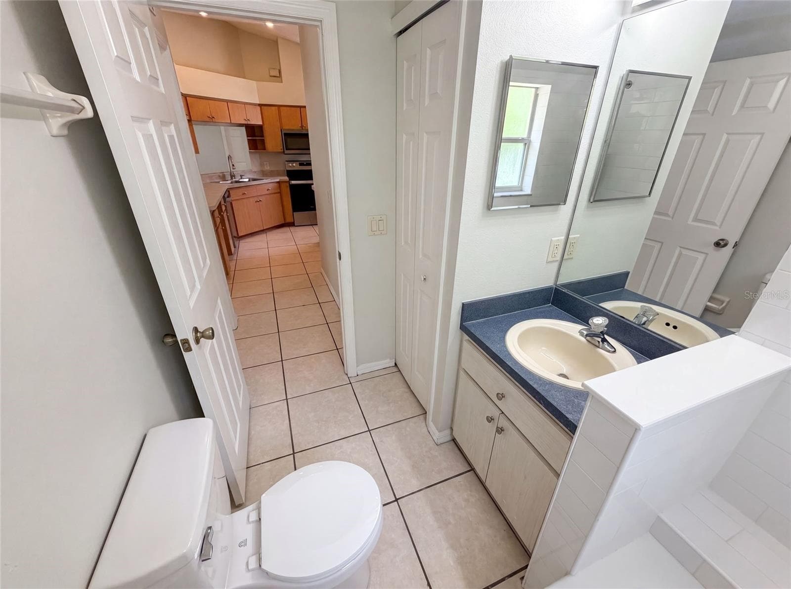 8383 PINEWOOD AVENUE — photo 17 of 41