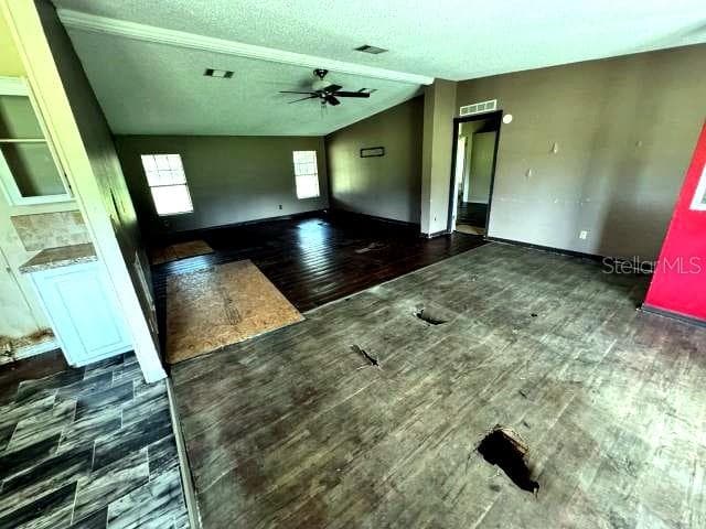 5411 PLESS ROAD — photo 9 of 12