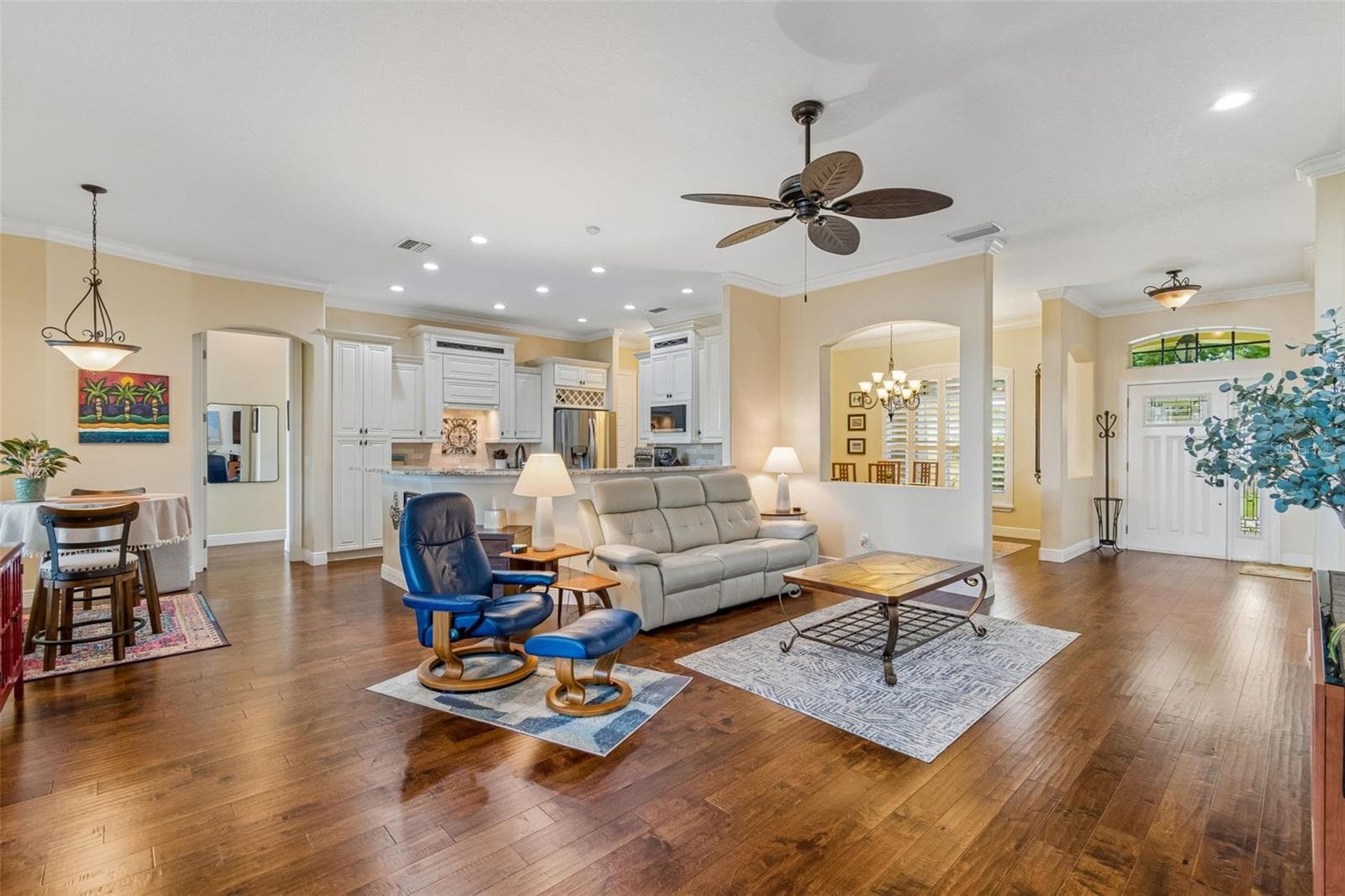 10035 REMINGTON DRIVE — photo 18 of 81