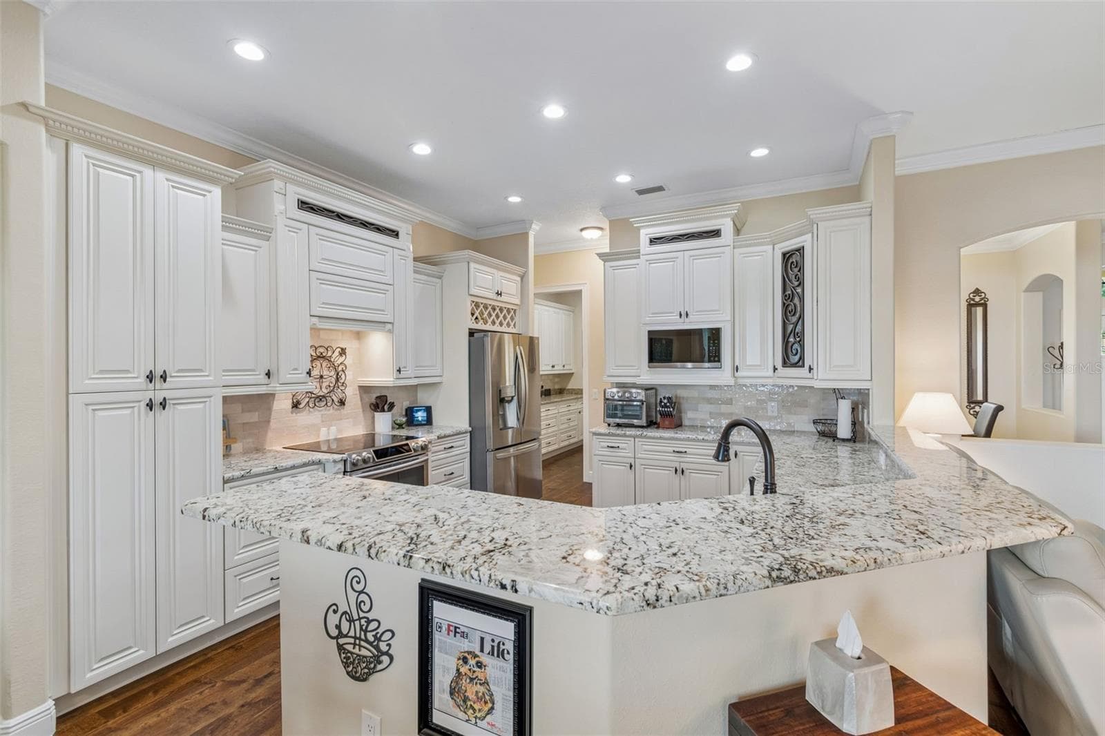 10035 REMINGTON DRIVE — photo 20 of 81