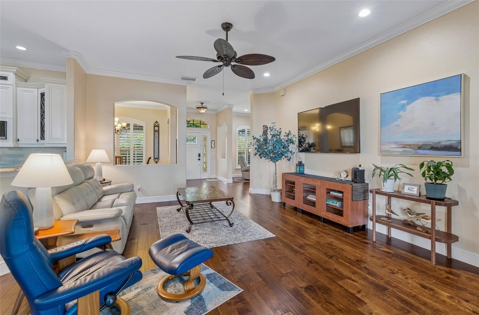 10035 REMINGTON DRIVE — photo 17 of 81
