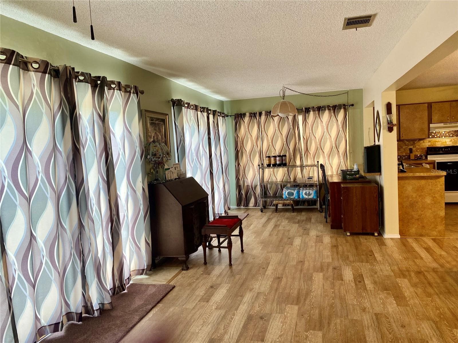 8503 GAILLARD AVENUE — photo 12 of 26