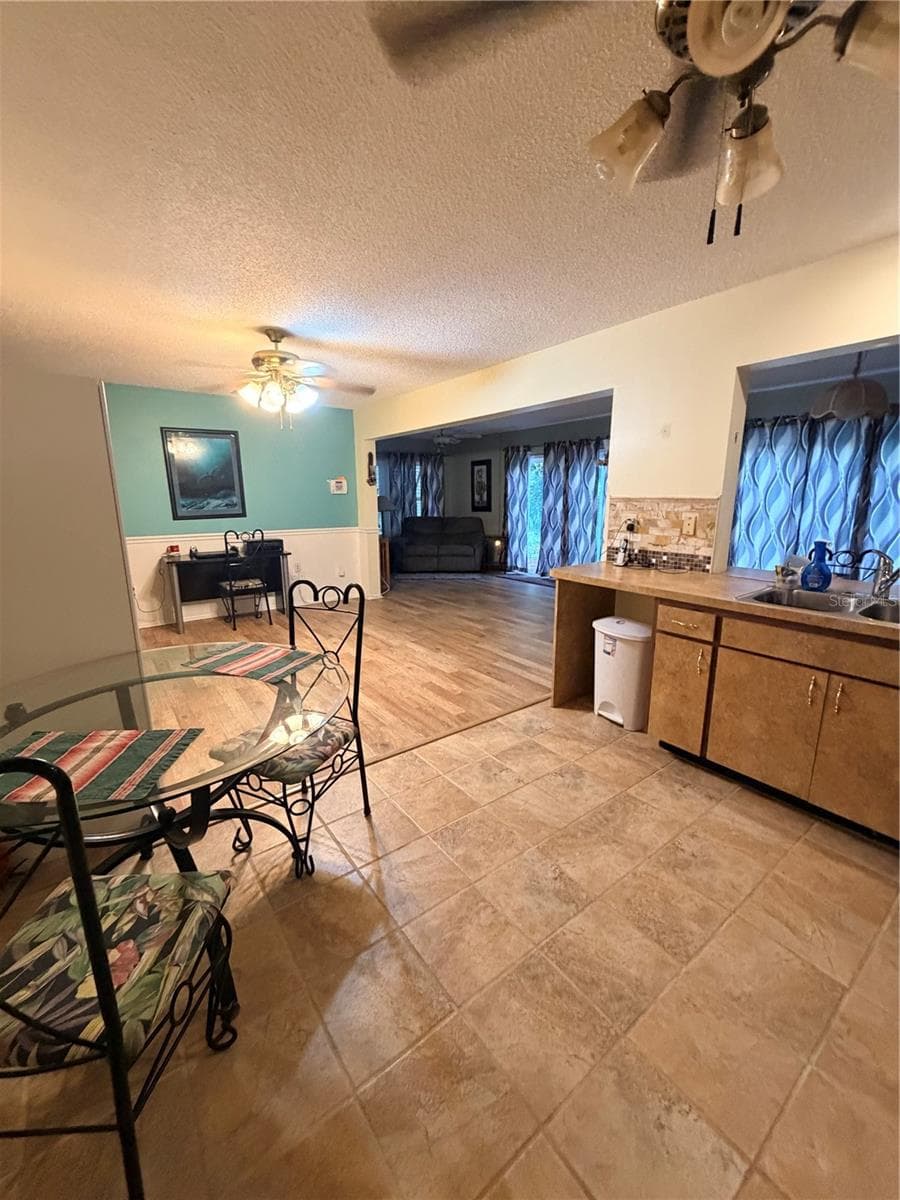 8503 GAILLARD AVENUE — photo 10 of 26
