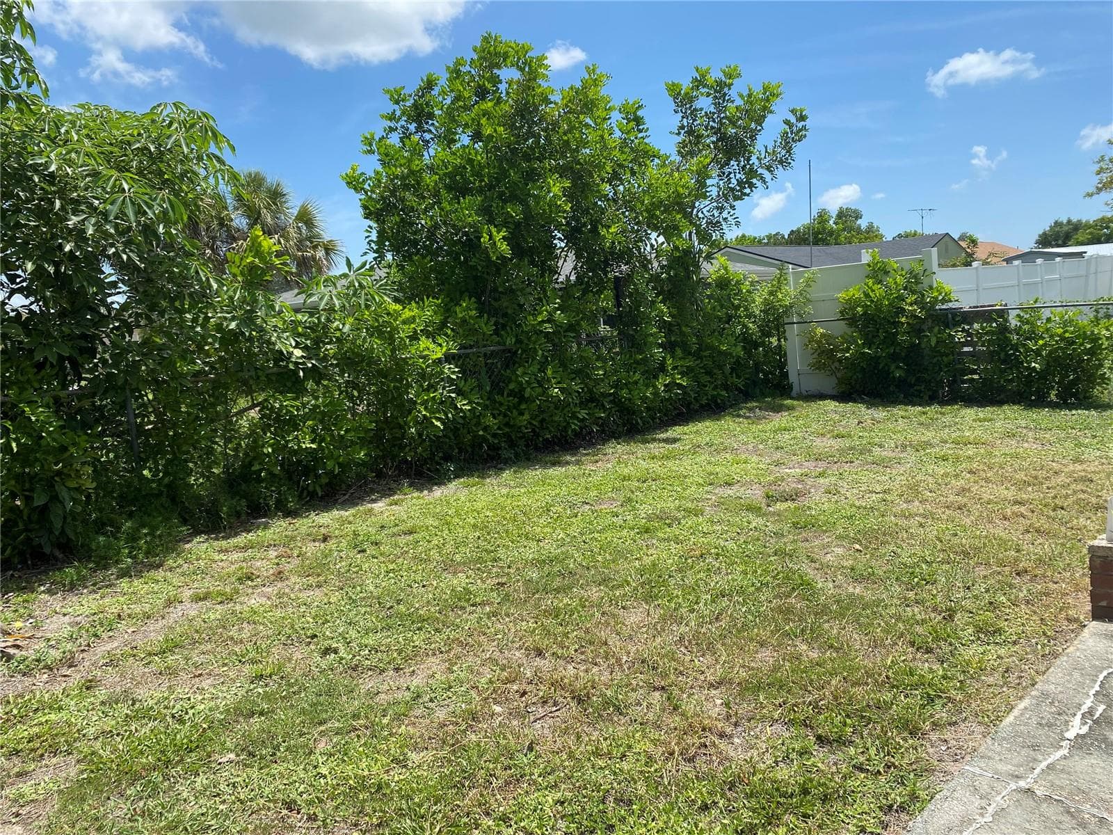 8503 GAILLARD AVENUE — photo 17 of 26
