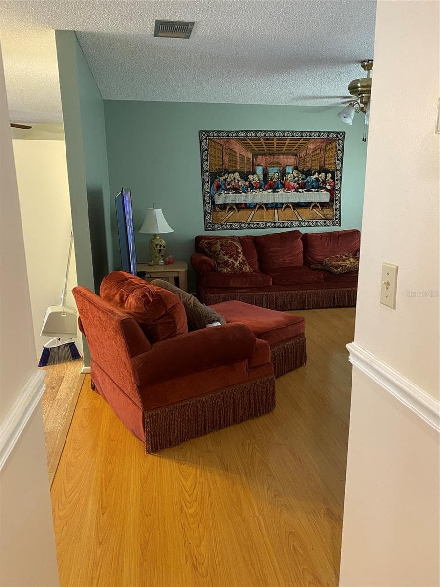 8503 GAILLARD AVENUE — photo 4 of 26