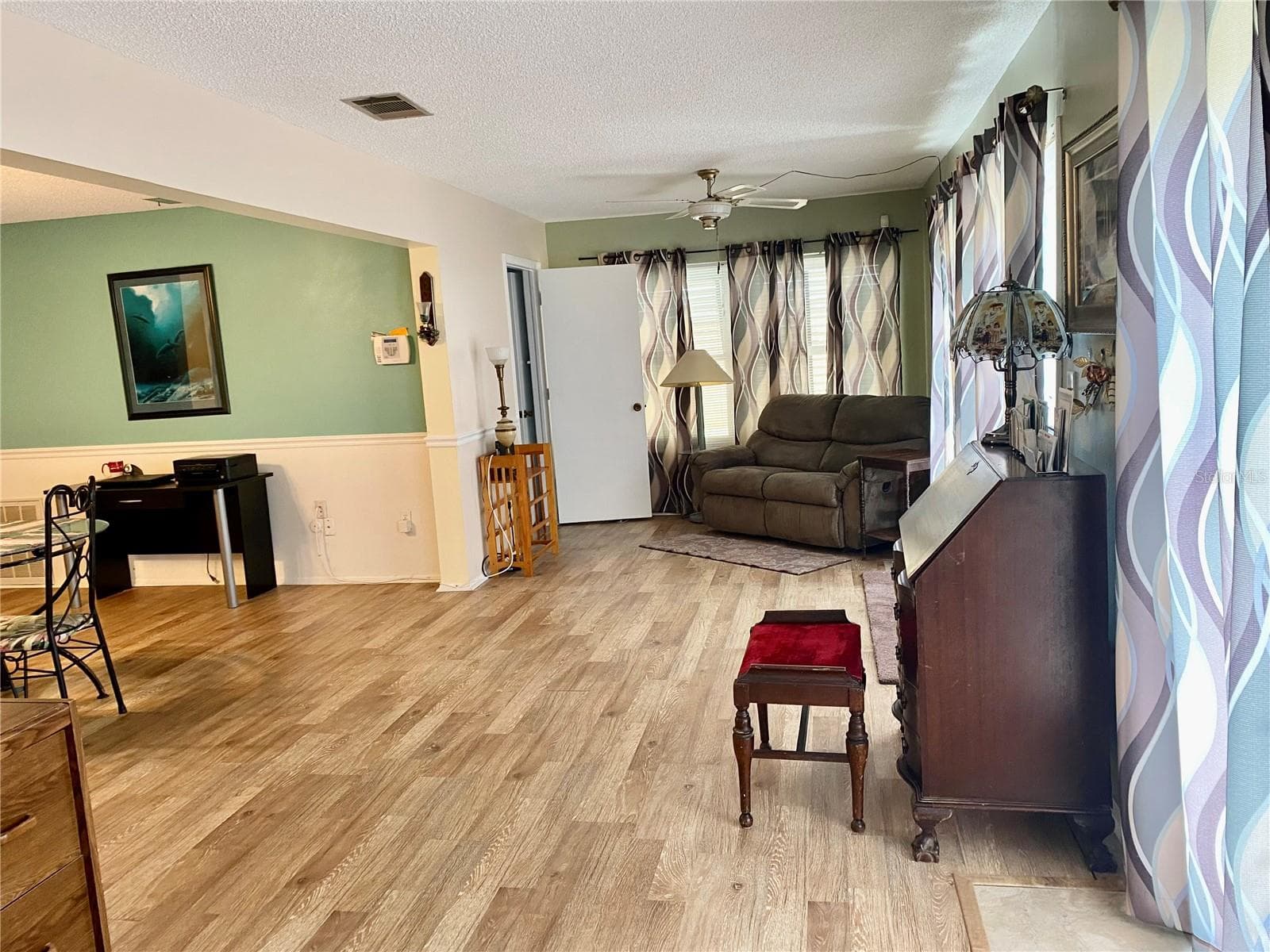 8503 GAILLARD AVENUE — photo 13 of 26