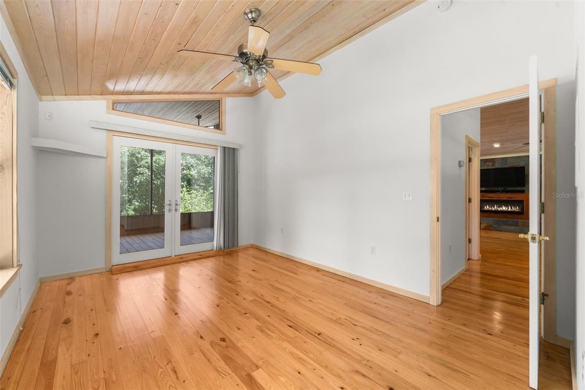 11715 122ND TERRACE — photo 43 of 76