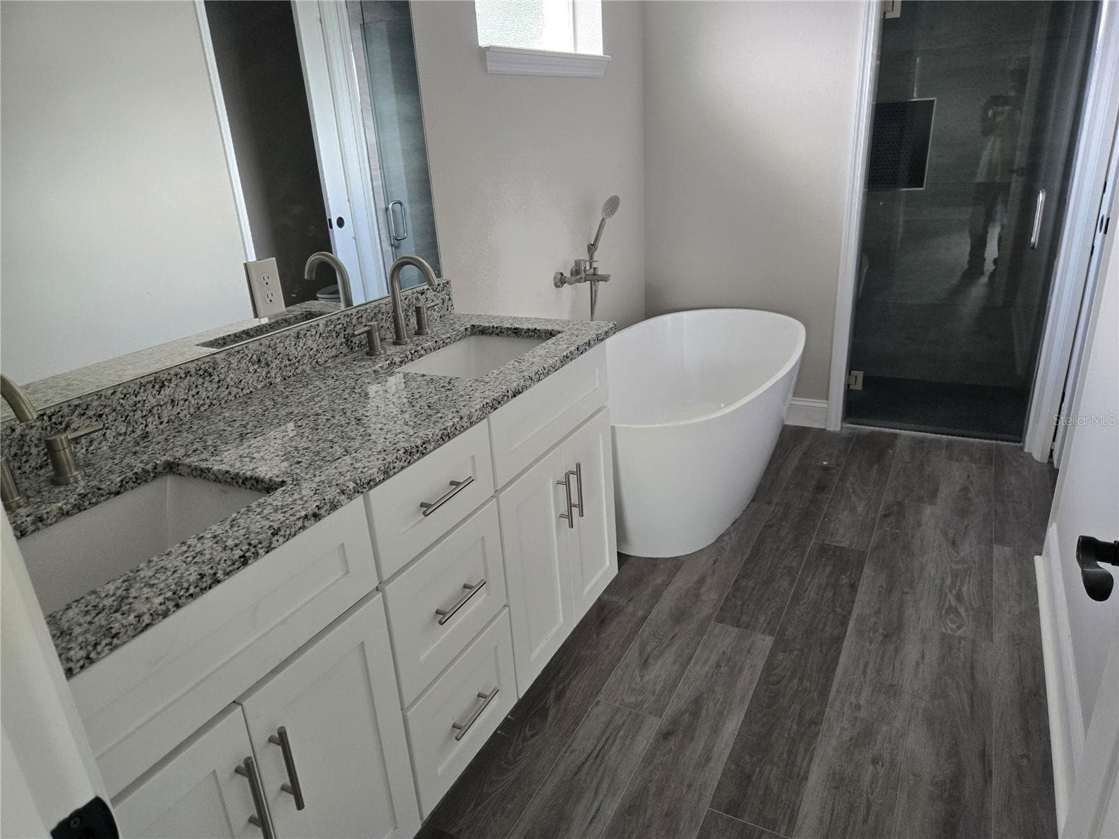 701 LINEBAUGH AVENUE — photo 17 of 24