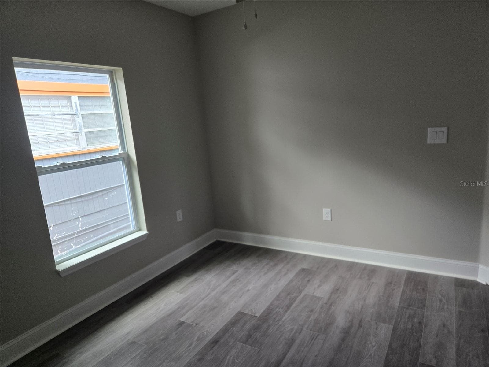 701 LINEBAUGH AVENUE — photo 14 of 24