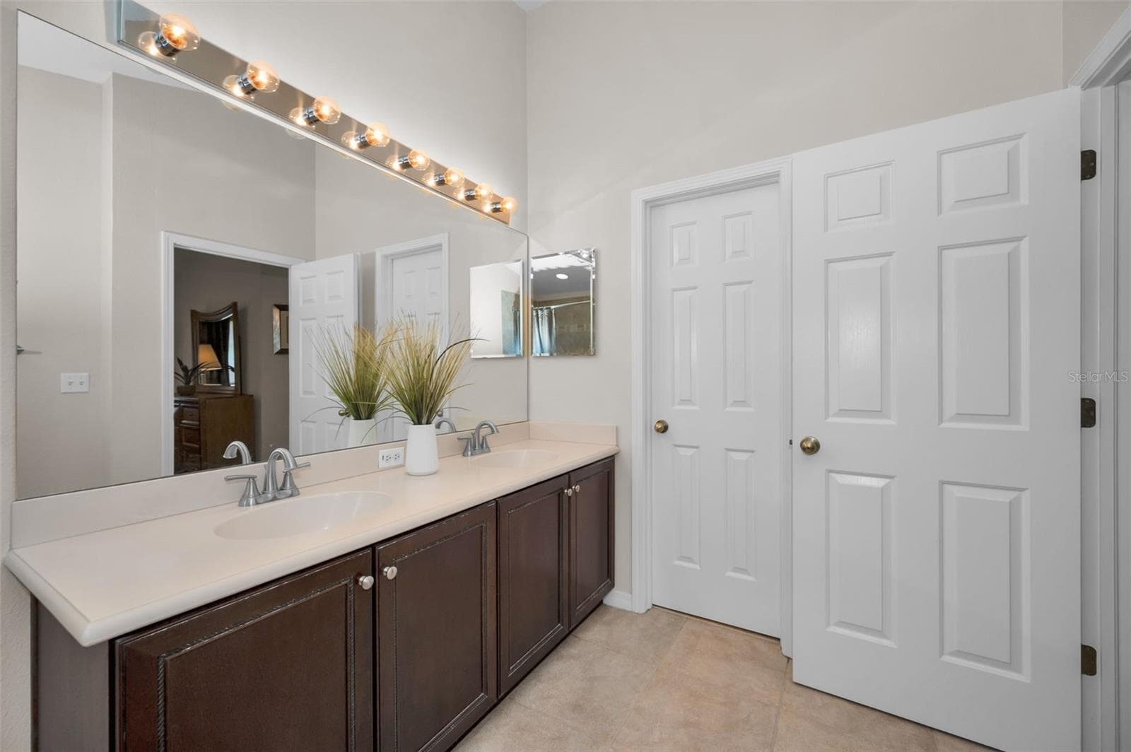 8525 SHALLOW CREEK — photo 35 of 59