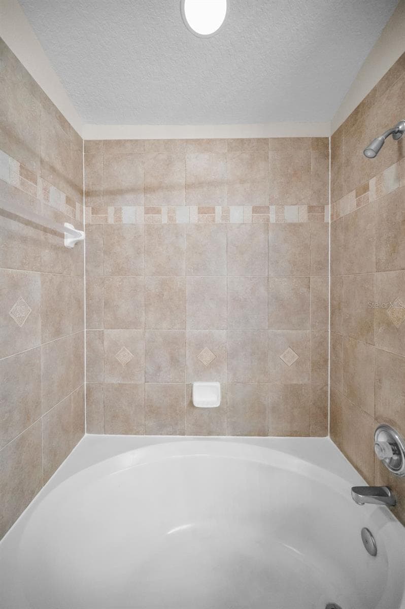 8525 SHALLOW CREEK — photo 34 of 59