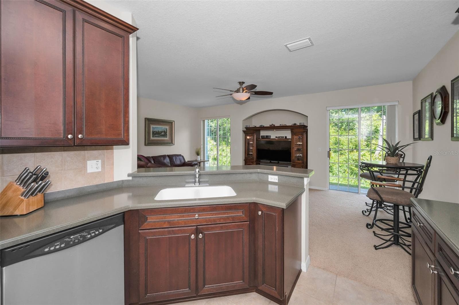 8525 SHALLOW CREEK — photo 27 of 59