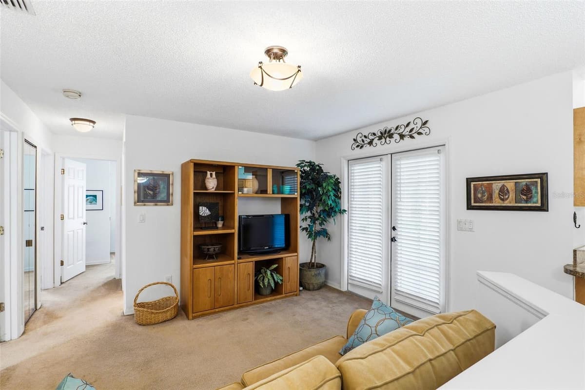 3065 PINEDA CROSSING DRIVE — photo 21 of 50