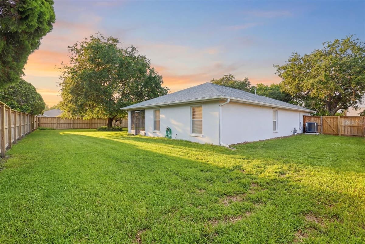 3065 PINEDA CROSSING DRIVE — photo 47 of 50