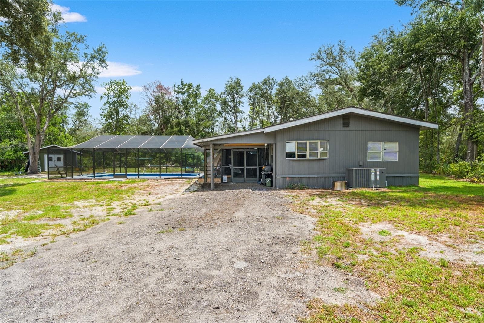 8343 YELLOW PINE AVENUE — photo 1 of 59