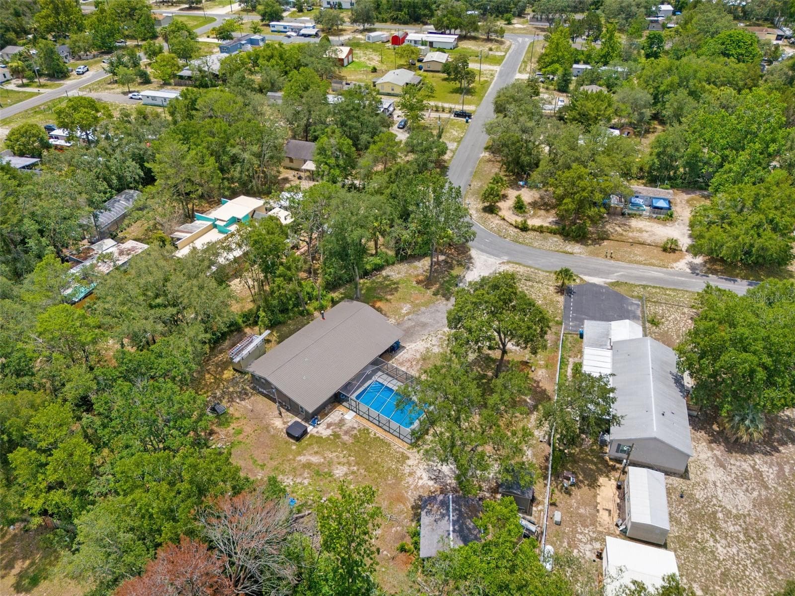 8343 YELLOW PINE AVENUE — photo 57 of 59