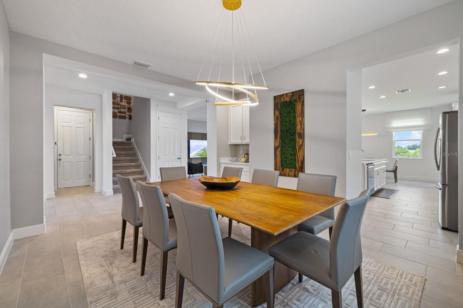 399 CHEEOTA COURT — photo 10 of 53