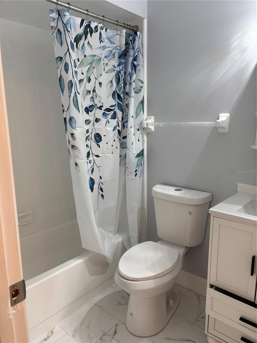 7733 COUNTRY PLACE — photo 16 of 21