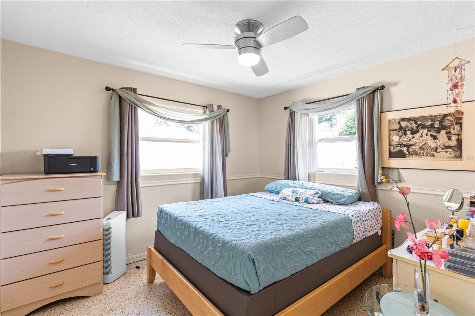 2042 ISABELLE STREET — photo 8 of 26